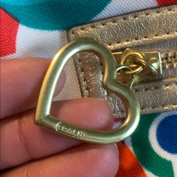 Authentic Coach multi color shoulder/ crossbody💕 - Picture 3 of 16